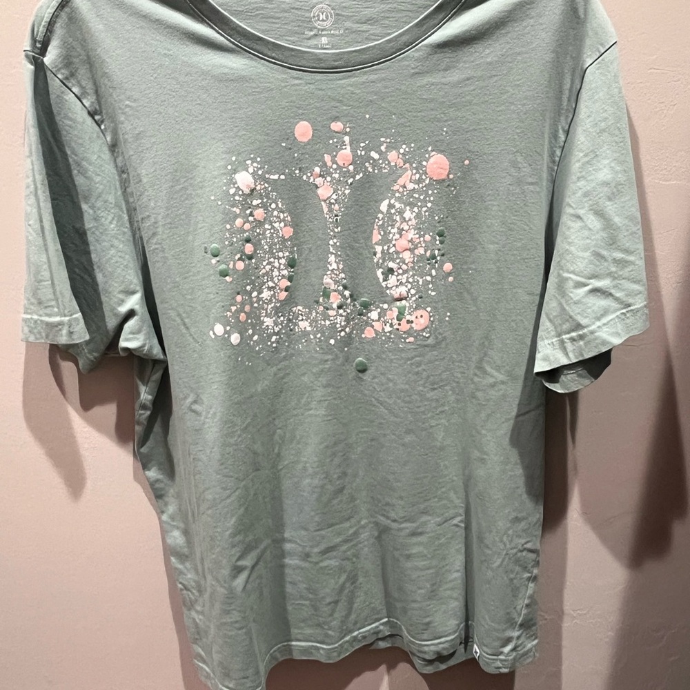 Hurley Graphic Tee in Sage Green